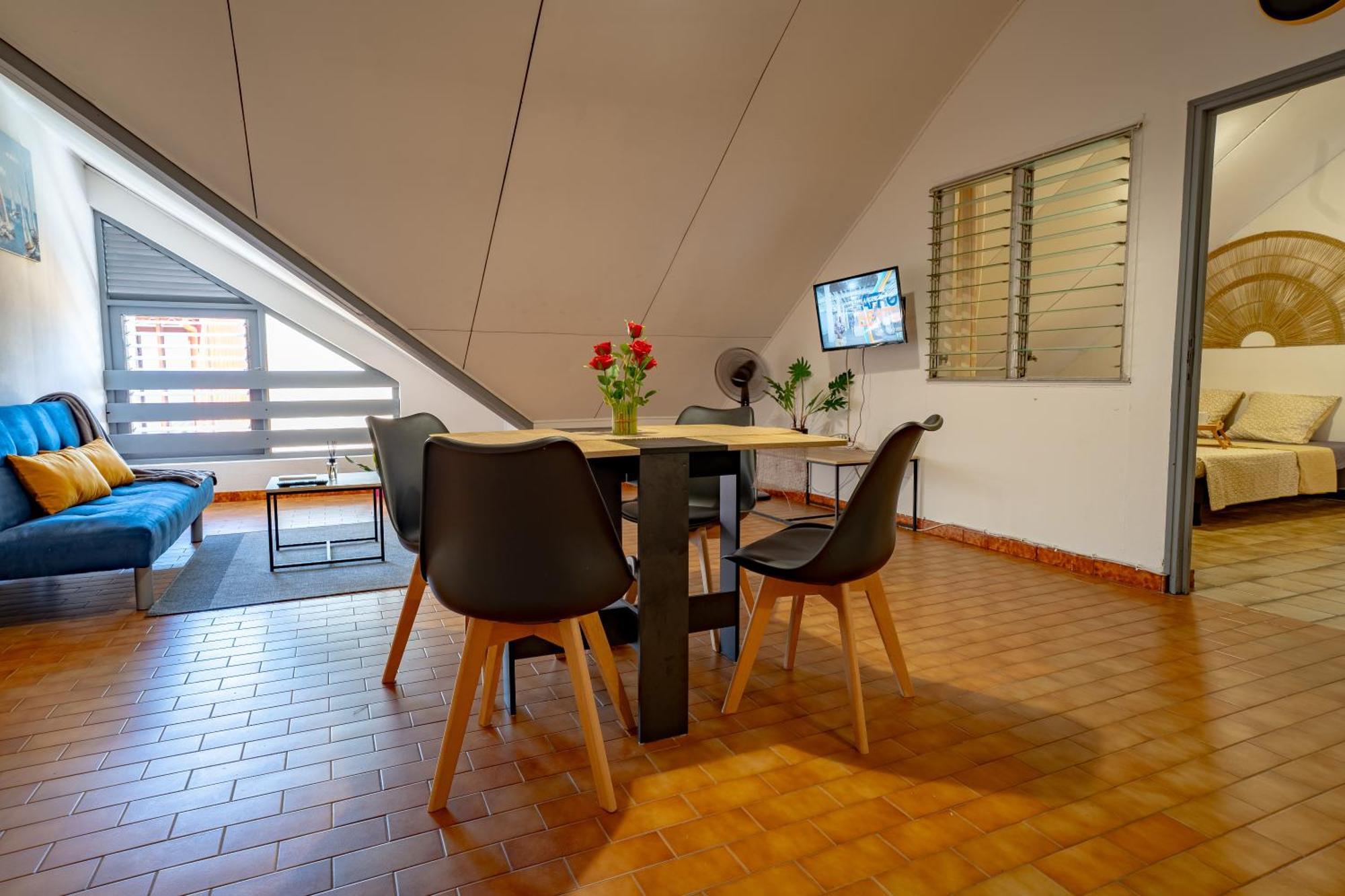 Cayenne Centre Paye Eco Confort Экстерьер фото